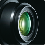 Bright f/2.0 - 4.0 lens for brilliant quality images
